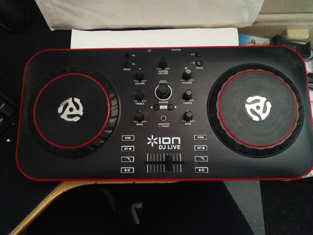 ION DJ LIVE DJ-Controller, Muziek en Instrumenten, Dj-sets en Draaitafels, Ophalen of Verzenden, Gebruikt, Draaitafel, Overige merken