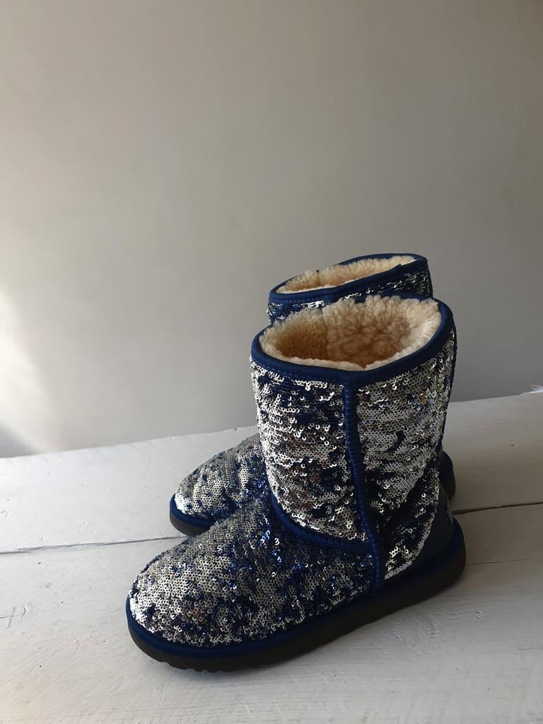 Ugg laarzen met pailletten maat 37, UGG, Blauw, Ophalen of Verzenden, Zo goed als nieuw
