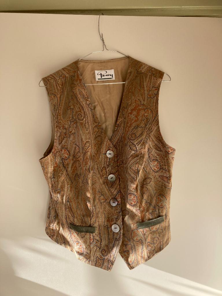 Prachtig Vintage gilletje Perry maat L maat 46, Kleding | Dames, Ophalen of Verzenden, Zo goed als nieuw, Maat 46/48 (XL) of groter