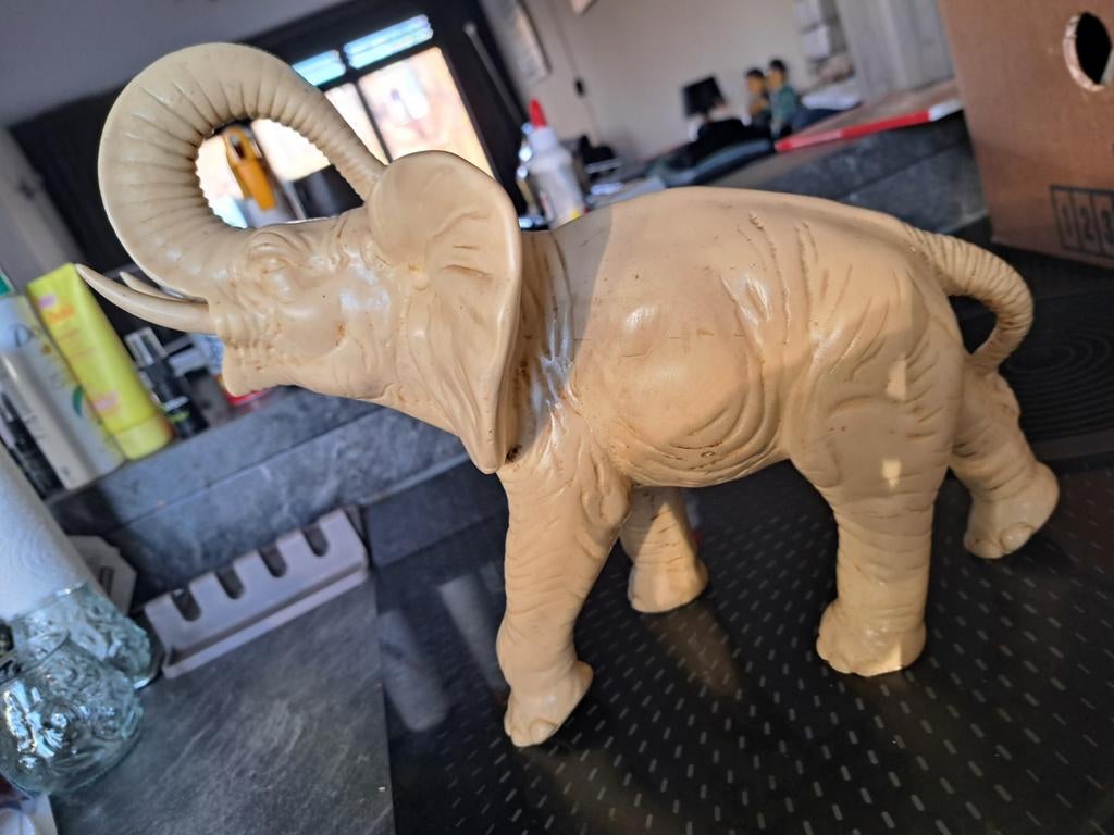 Oude olifant, Ophalen of Verzenden