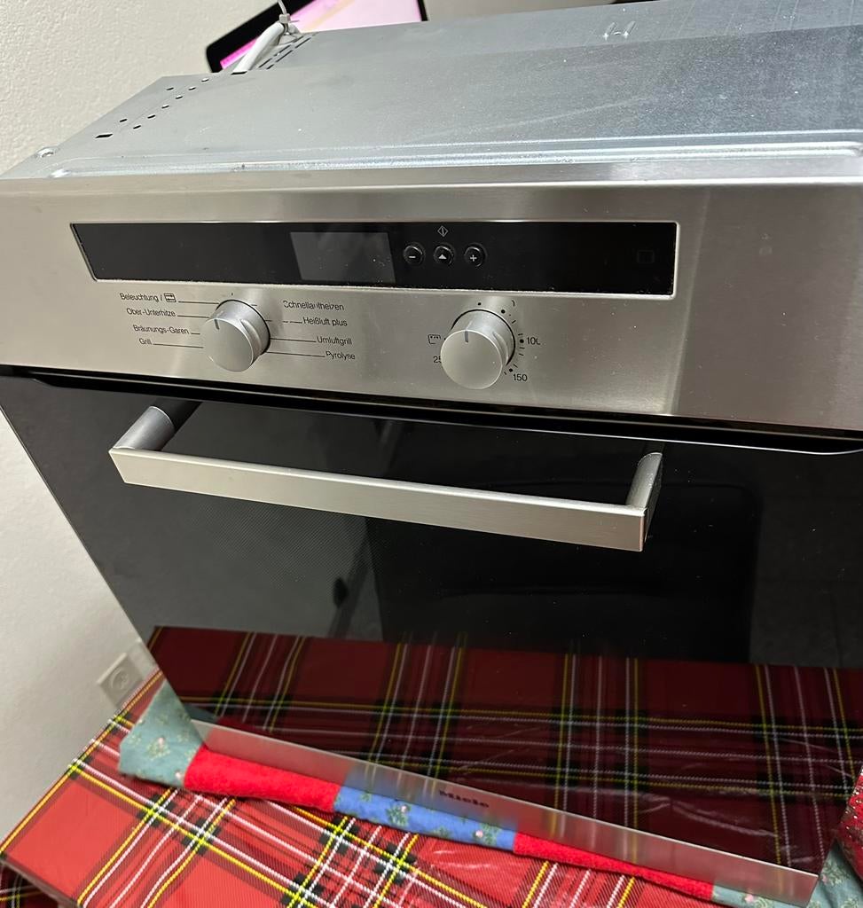 Miele ingebouwd oven te koop, Hete lucht, 60 cm of meer, Ophalen of Verzenden, Zo goed als nieuw