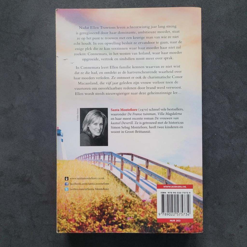 De Vuurtoren van Connemara - Santa Montefiore, Boeken, Ophalen of Verzenden, Gelezen, Santa Montefiore, Nederland