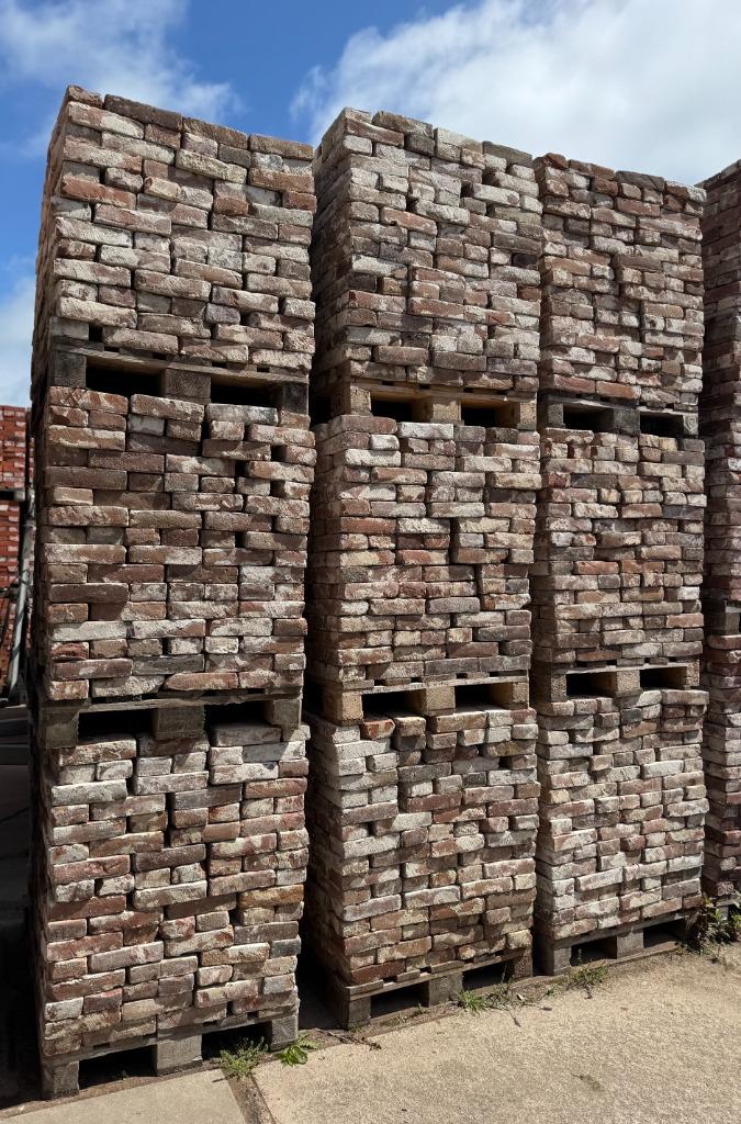 40m2 vormbak waalformaat steen bruin rood 21x5.5x10,5cm., Ophalen, Gebruikt, Bakstenen, Info@walstra.nl