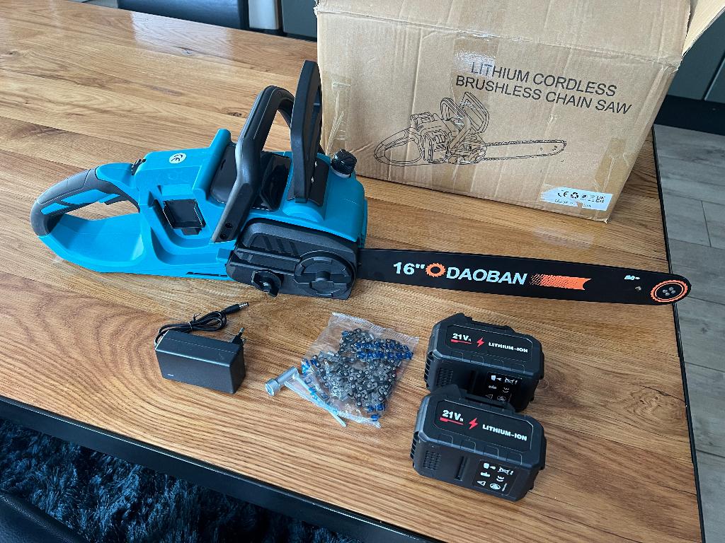 Accu kettingzaag 2x18volt, Ophalen, Nieuw, Overige soorten