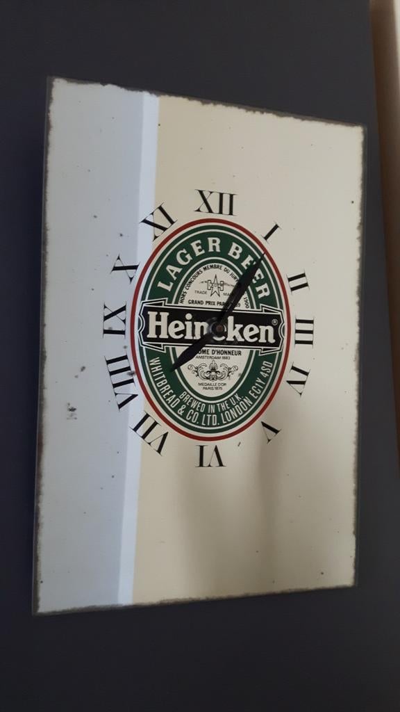 Grote vintage Heineken spiegel klok (G.M. Fisher Ltd), Antiek en Kunst, Ophalen of Verzenden