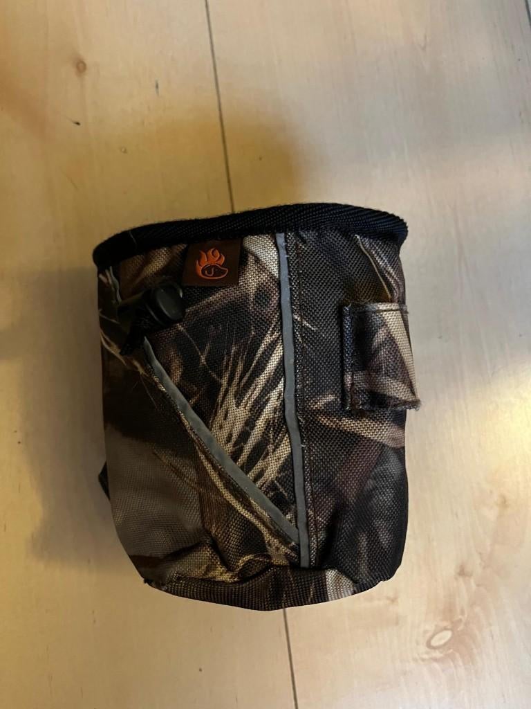 Treatbag / tasje voor beloningsbrokjes, firedog (jachthond), Ophalen of Verzenden, Zo goed als nieuw