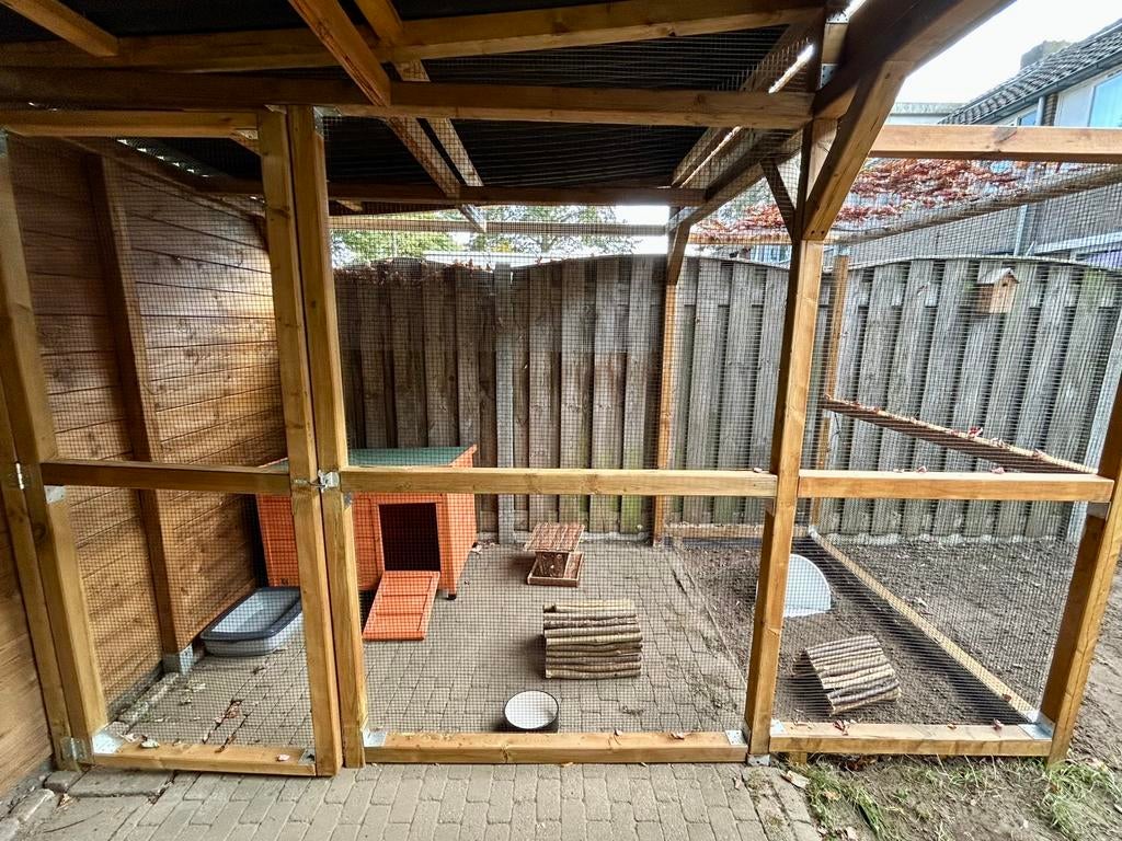 Vakantieopvang voor konijnen, cavia’s en kleine knagers, Ophalen, Zo goed als nieuw