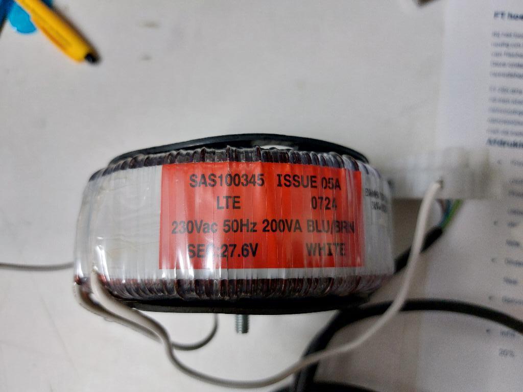 Ringkern trafo 230/27,6 Volt  200VA, Hobby en Vrije tijd, Elektronica-componenten, Ophalen of Verzenden, Zo goed als nieuw