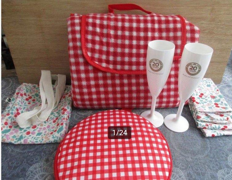 picknick: kleed, roodwit geblokt, isolatie rugtas met inhoud, Hobby en Vrije tijd, Picknickmanden, Ophalen of Verzenden