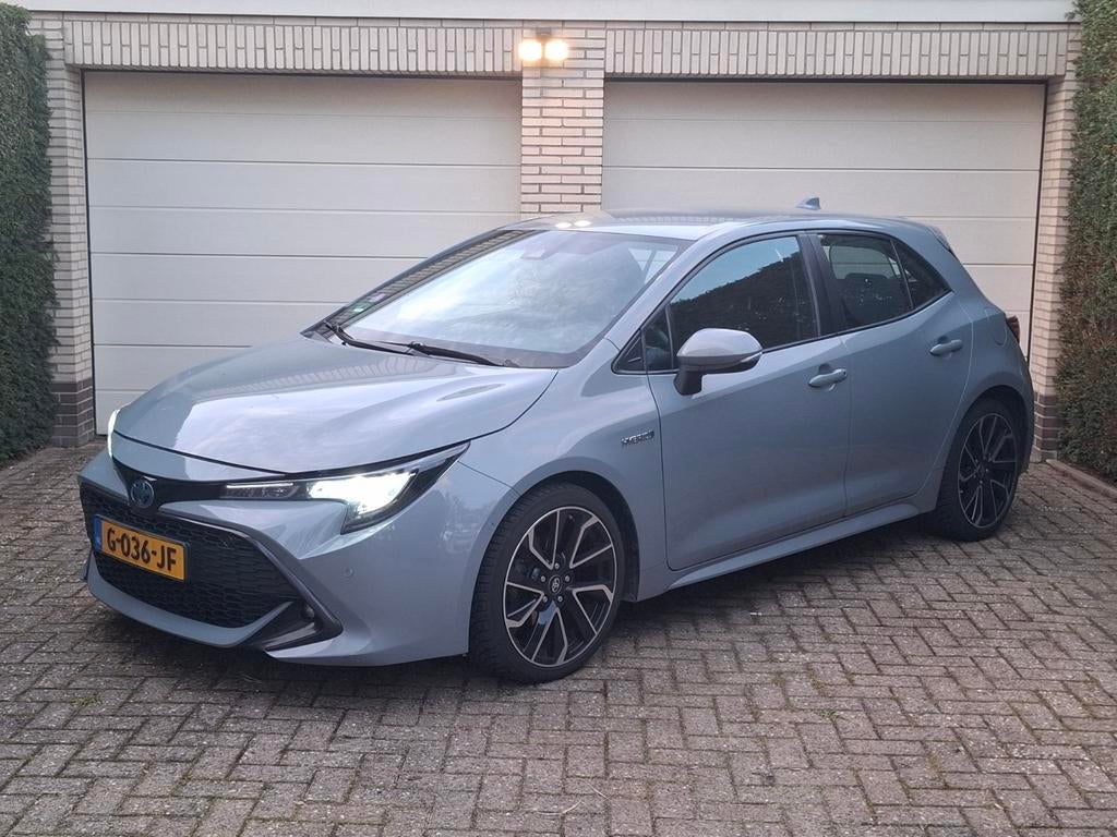 Toyota Corolla 1.8 Hybrid - MOOIE KLEUR - GOED ONDERHOUDEN, 4 cilinders, Corolla, 98 pk, 22 km/l