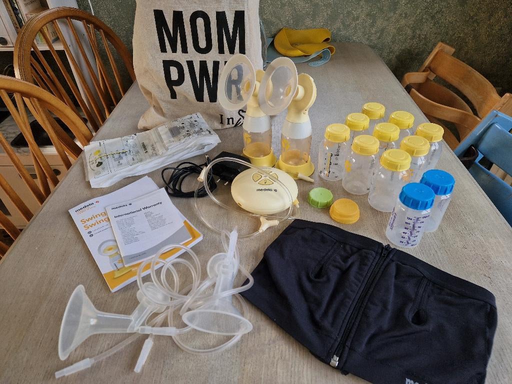 Medela Swing Maxi Dubbele Borstkolf + Kolf bh + Accessoires, Kinderen en Baby's, Ophalen of Verzenden, Gebruikt, Borstkolf