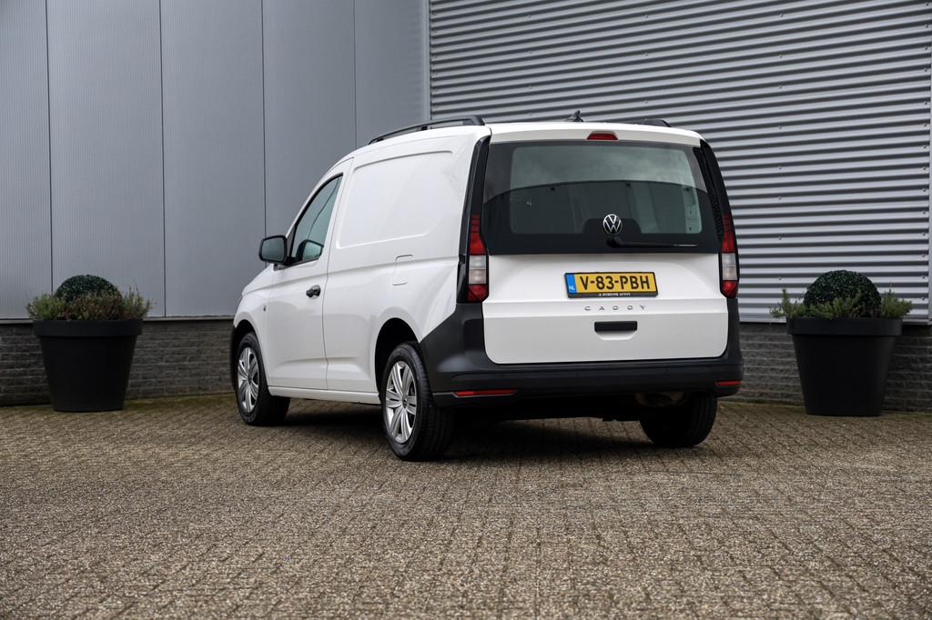 Volkswagen Caddy Cargo 1.5 TSI Edition Benzine PDC|Bluetooth, Voorwielaandrijving, Stof, 4 cilinders, Volkswagen