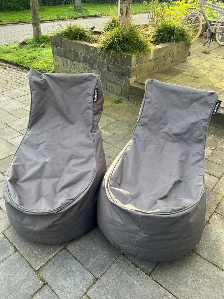 Zitzakken grijs 2 x merk LEBEL, Huis en Inrichting, Zitzakken, Ophalen, Gebruikt, Grijs