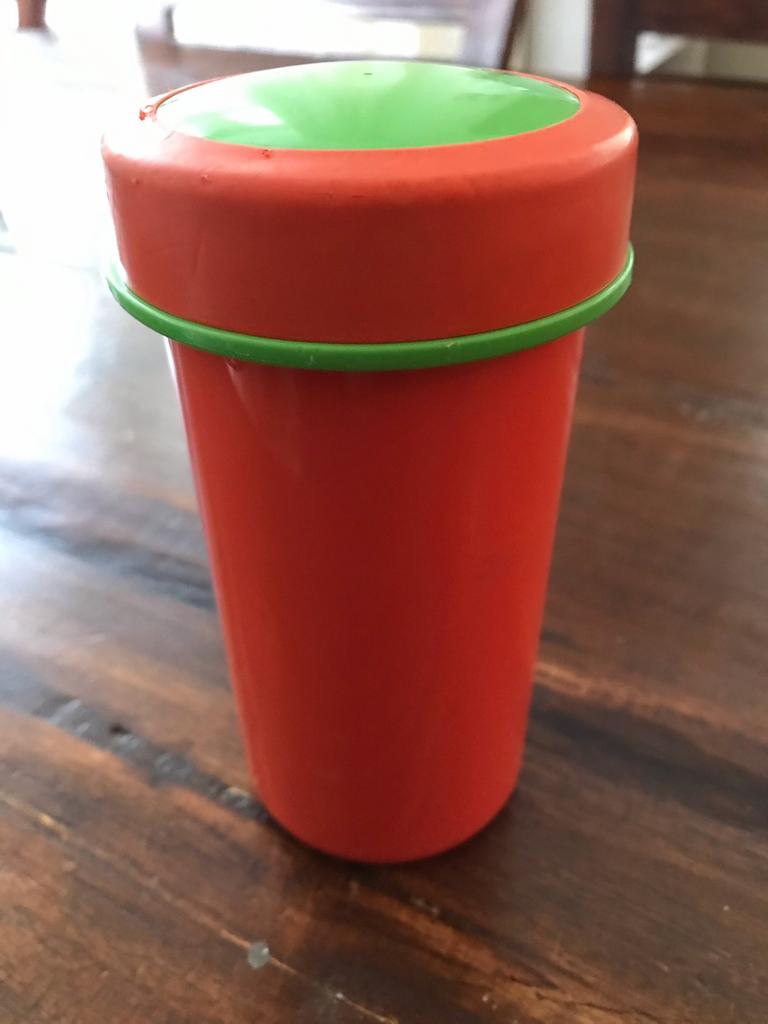 Tupperware Tumbo drinkbeker met deksel 250 ml, Ophalen of Verzenden, Zo goed als nieuw, Groen, Beker of Kan