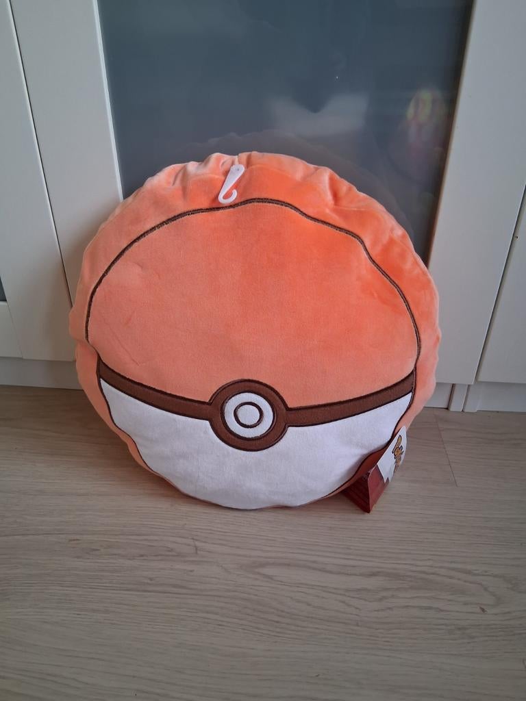 Pokémon Pokeball sierkussen, Kinderen en Baby's, Speelgoed | Knuffels en Pluche, Ophalen of Verzenden, Nieuw, Overige typen