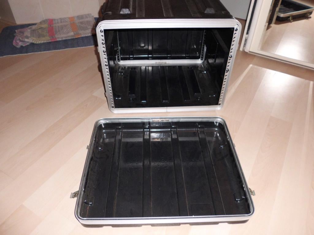 Flight case 19 inch, 8 unit en 4 unit, Ophalen of Verzenden, Zo goed als nieuw, Overige instrumenten, Flightcase