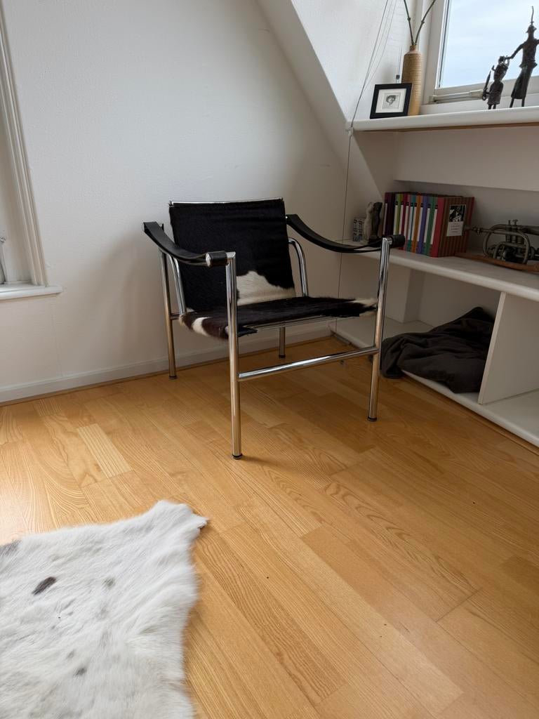 Corbusier LC-1 Cassina vintage, Huis en Inrichting, Stoelen, Ophalen, Zo goed als nieuw, Eén