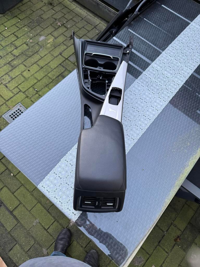 Middenconsole BMW F34 - Complete set met armsteun, Auto-onderdelen, Ophalen, Gebruikt, BMW