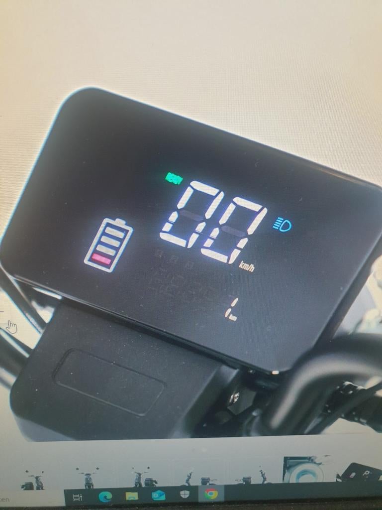 Wegen s aanschaf scootmobiel la Souris E-scooter, Fietsen en Brommers, Snorfietsen en Snorscooters, Ophalen of Verzenden