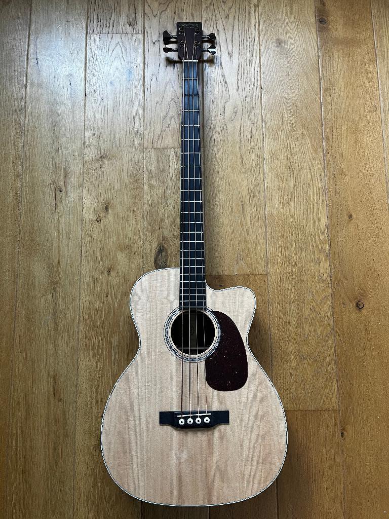 Martin Guitar BC-16E Akoestische Bas met Pickup, Ophalen, Nieuw, Semi-akoestisch