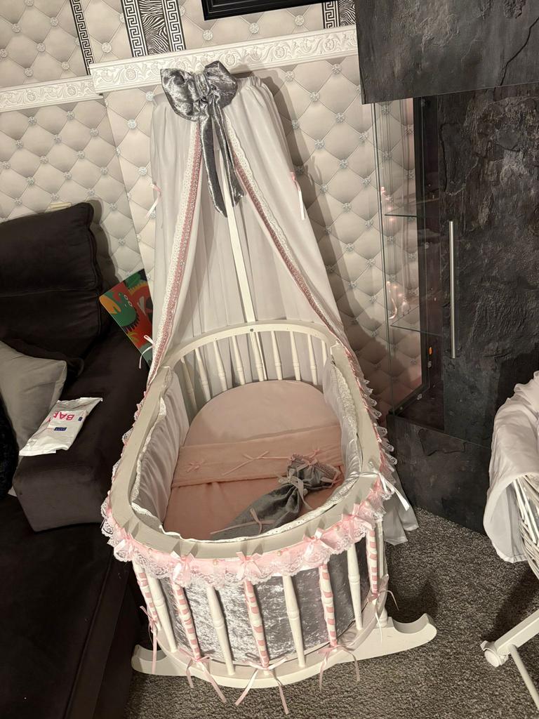 Mooi baby ledikant, Verzenden, Zo goed als nieuw, Ledikant