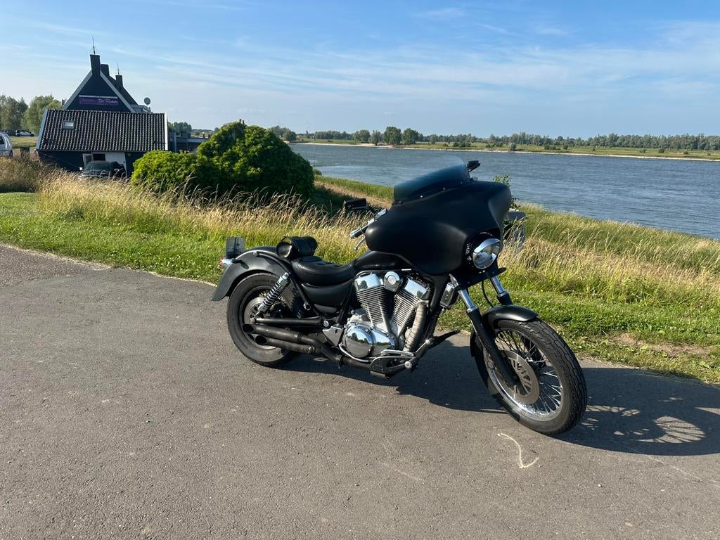 Batwing Suzuki intruder 1400, 2 cilinders, Chopper, 1400 cc, Particulier