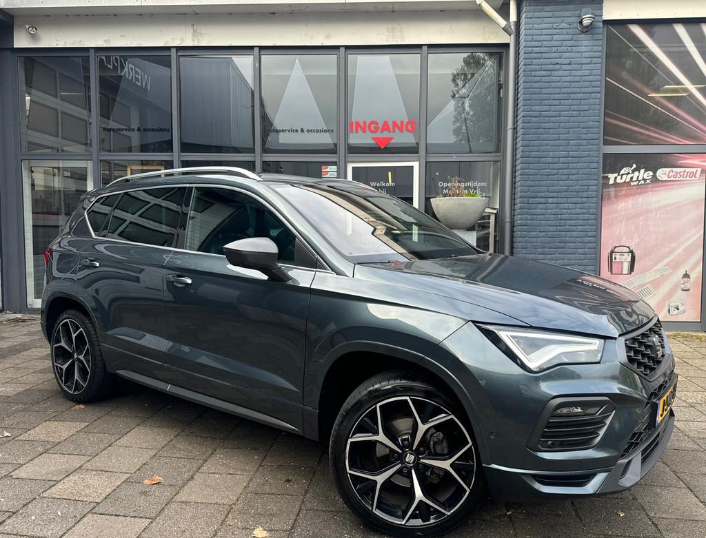 Seat Ateca 1.5 TSI FR Business Intense | Pano | 360 Camera |, Auto's, Seat, Euro 6, 4 cilinders, Ateca, Bedrijf