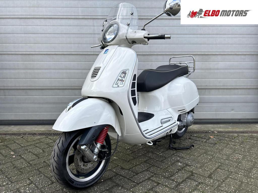 Vespa GTS 300 Super 2008 AUTOMAAT A2, Motoren, Scooter, Bedrijf, 278 cc, 12 t/m 35 kW