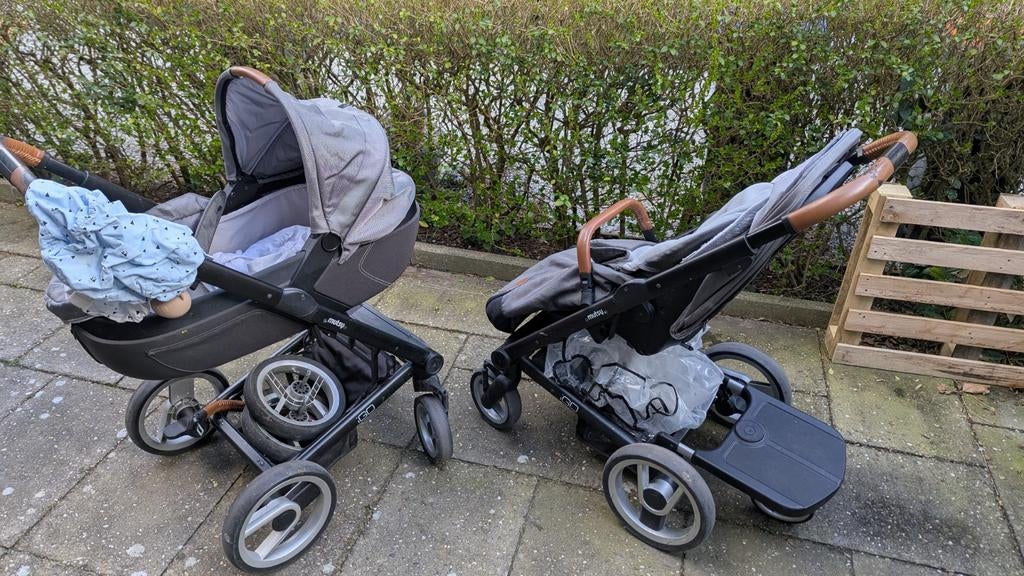 2 Mutsy iGO kinderwagens met accessoires, Kinderen en Baby's, Kinderwagens en Combinaties, Ophalen