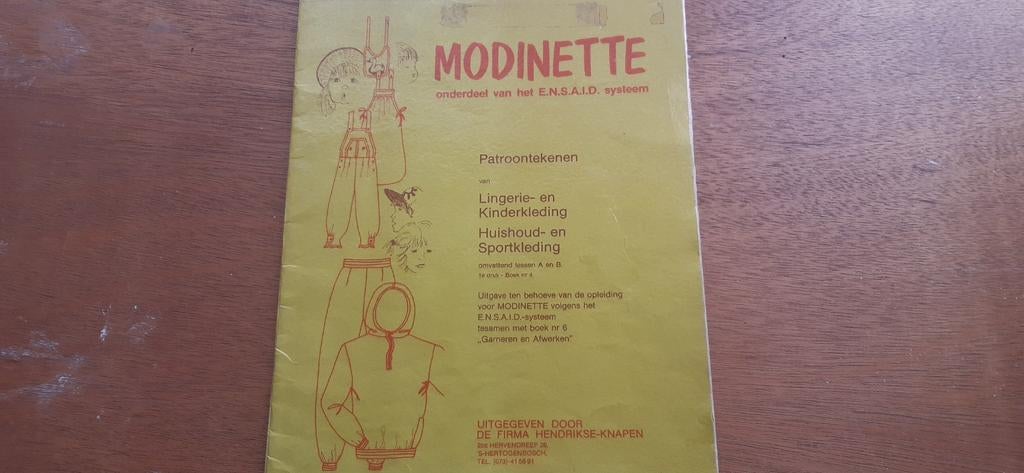 Modinette cursus patroontekenen lesboek, Gelezen, E.N.S.A.I.D., Niet van toepassing, Ophalen of Verzenden