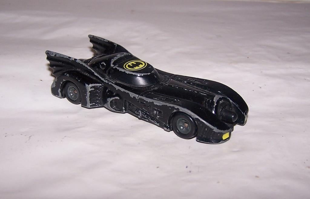 Vintage ERTL Batmobile model. Igs., Ophalen of Verzenden, Superheld, Zo goed als nieuw, Beeldje of Figuurtje