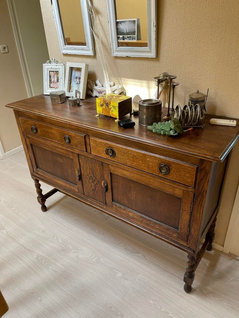 Oud kastje leuk om te white wassen, Ophalen