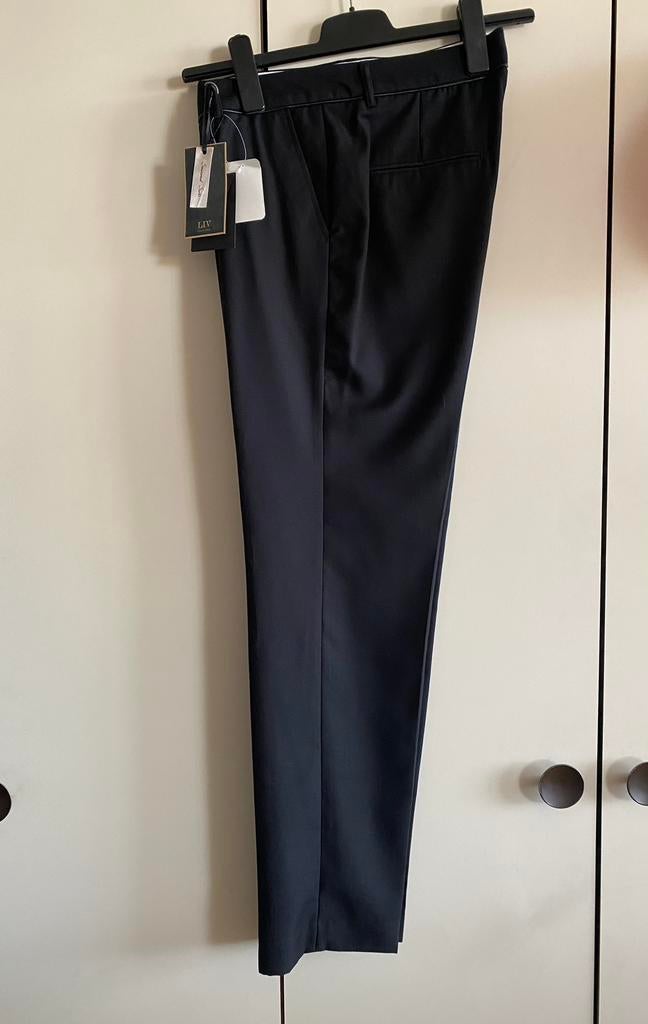 Mooie nieuwe Liv Collections broek voor vrouw in maat 40, Kleding | Dames, Maat 38/40 (M), Zwart, Nieuw, Ophalen of Verzenden