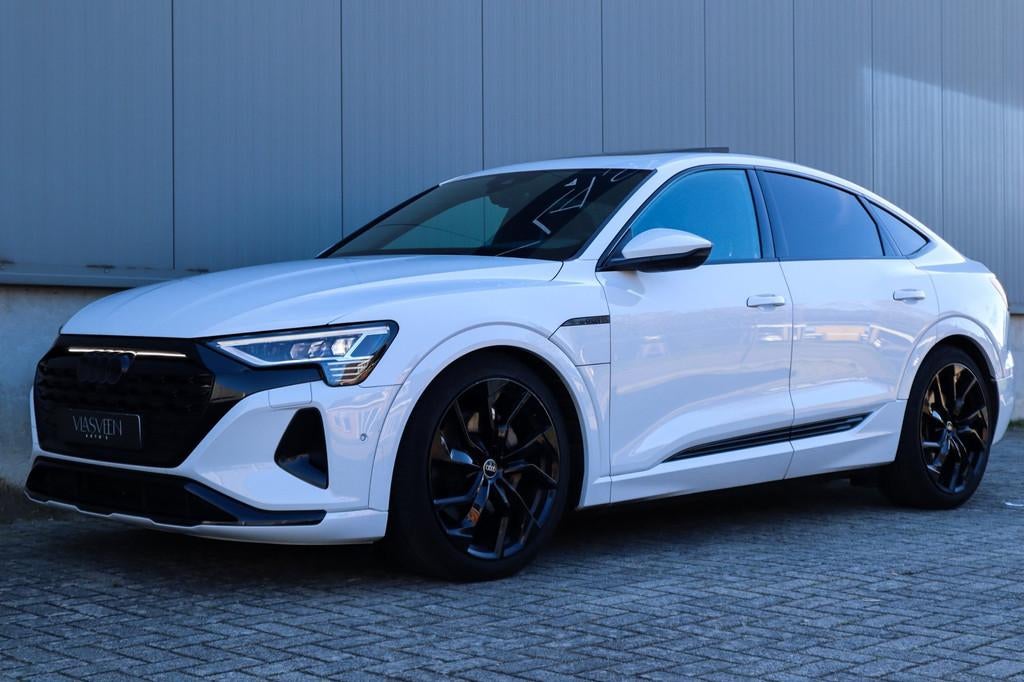 Audi Q8 Sportback e-tron 55 quattro Advanced Edition 115 kWh, Auto's, Audi, Automaat, 131 €/maand, 600 km, Origineel Nederlands