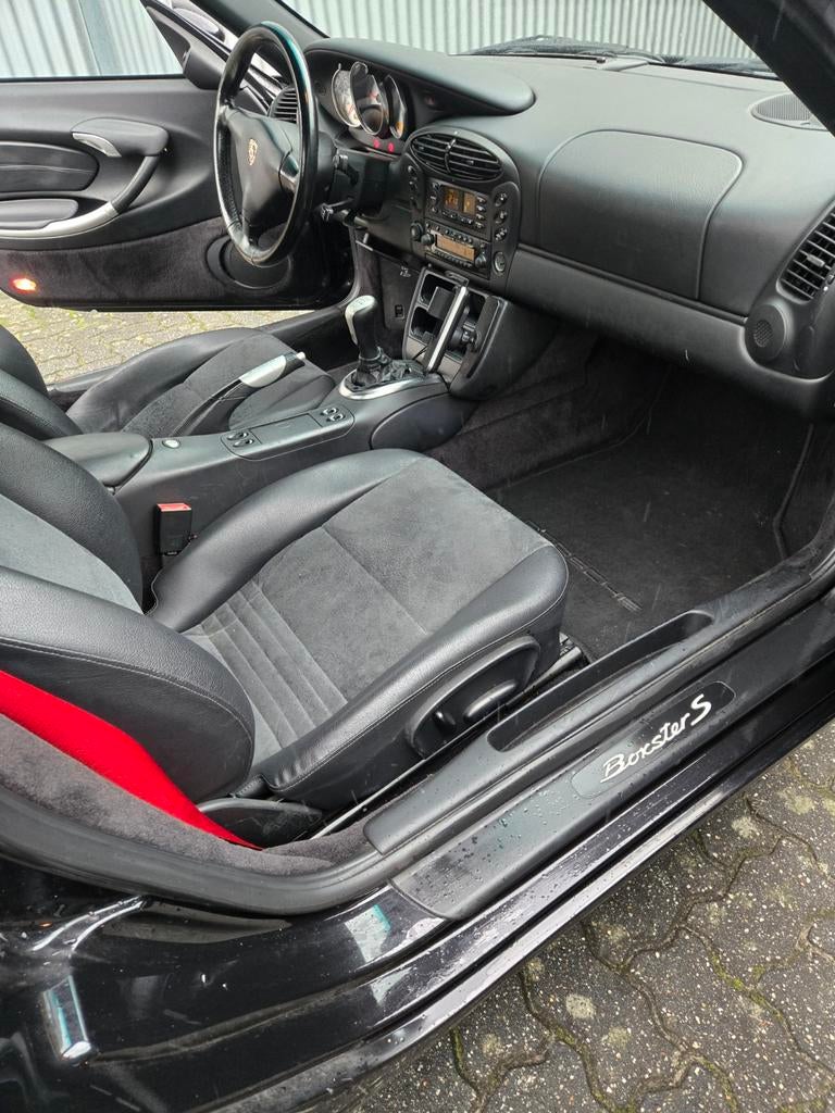 Porsche Boxster 3.2 S 2002 Zwart, Auto's, Porsche, 251 pk, Achterwielaandrijving, Cabriolet, Zwart