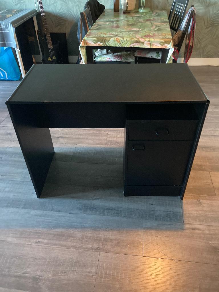 Gratis!  Office desk with drawer, Huis en Inrichting, Bureaus, Ophalen, Zwart, Gebruikt, Met lades