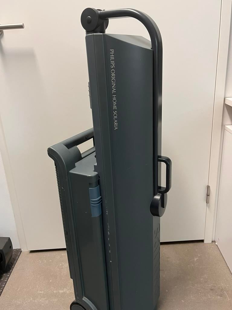 Zonnebank/solarium Philips inklapbaar., Ophalen, Zo goed als nieuw, Zonnebank enkelzijdig, Minder dan 10 lampen