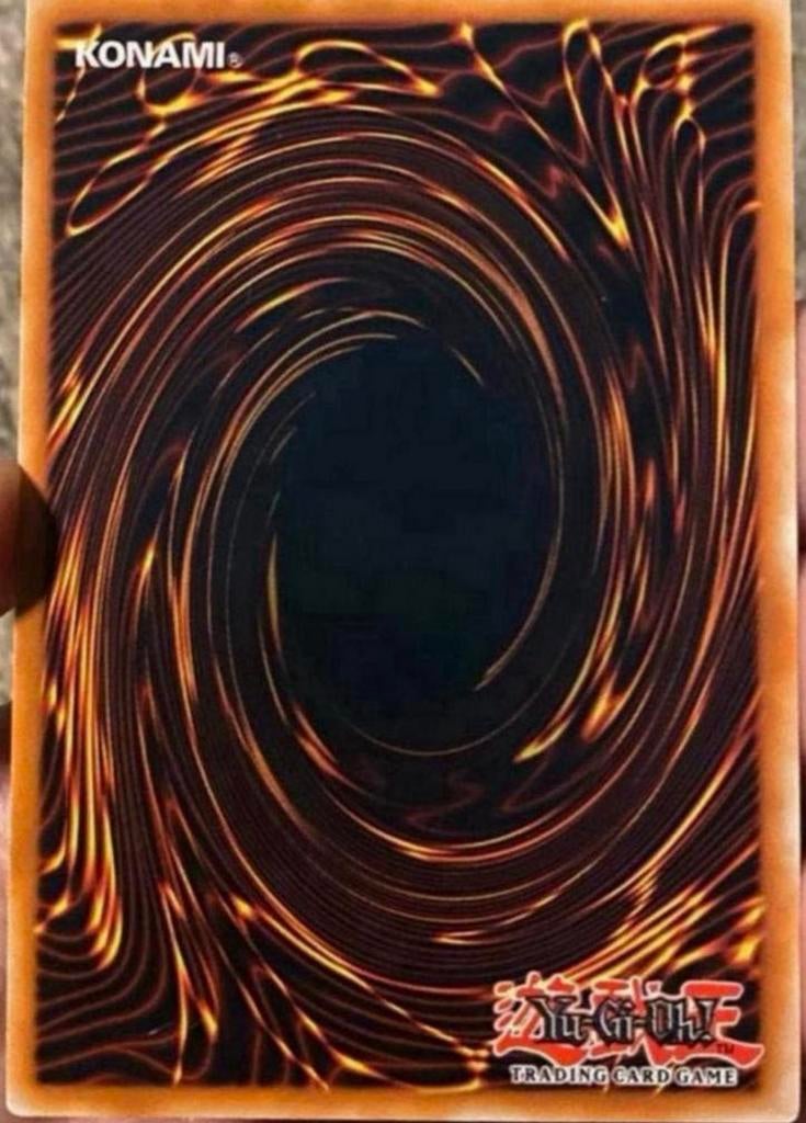 Yu-Gi-Oh! Raigeki TN19 Limited Promo !, Hobby en Vrije tijd, Verzamelkaartspellen | Yu-gi-Oh!, Ophalen of Verzenden, Zo goed als nieuw