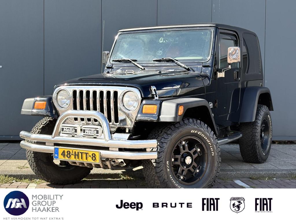 Jeep Wrangler TJ 4.0i 6-Cilinder | Hard & Softtop | Airco |, Auto's, Jeep, Automaat, 450 kg, Gebruikt, Zwart