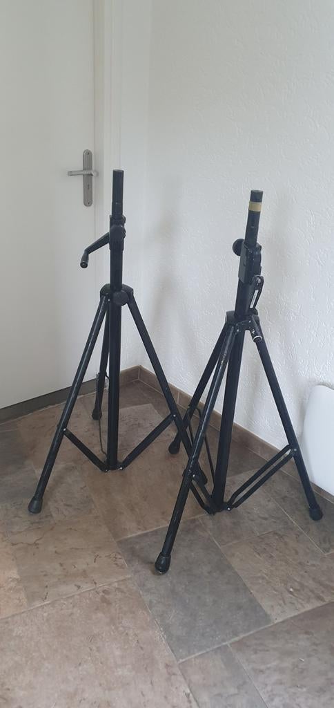 2 wind-up statieven K & M, Ophalen, Gebruikt