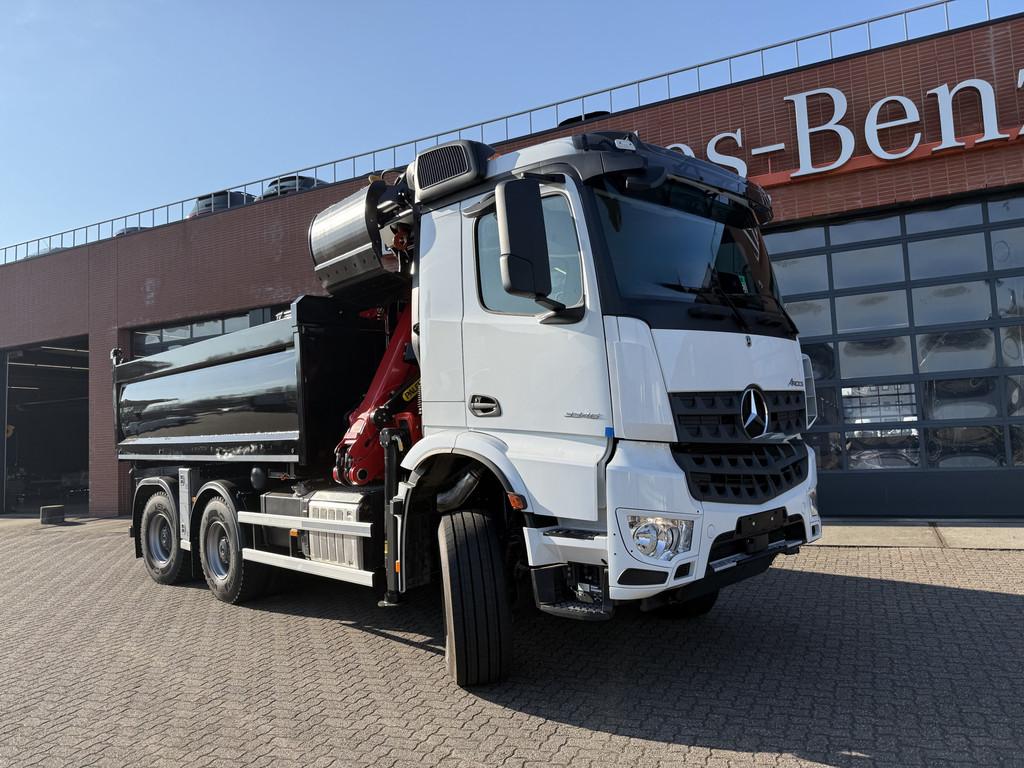 Mercedes-Benz Arocs 3346 AK 6x6 WSG kraan/kipper Nieuw, Auto's, Automaat, Stof, 460 pk, Zwart