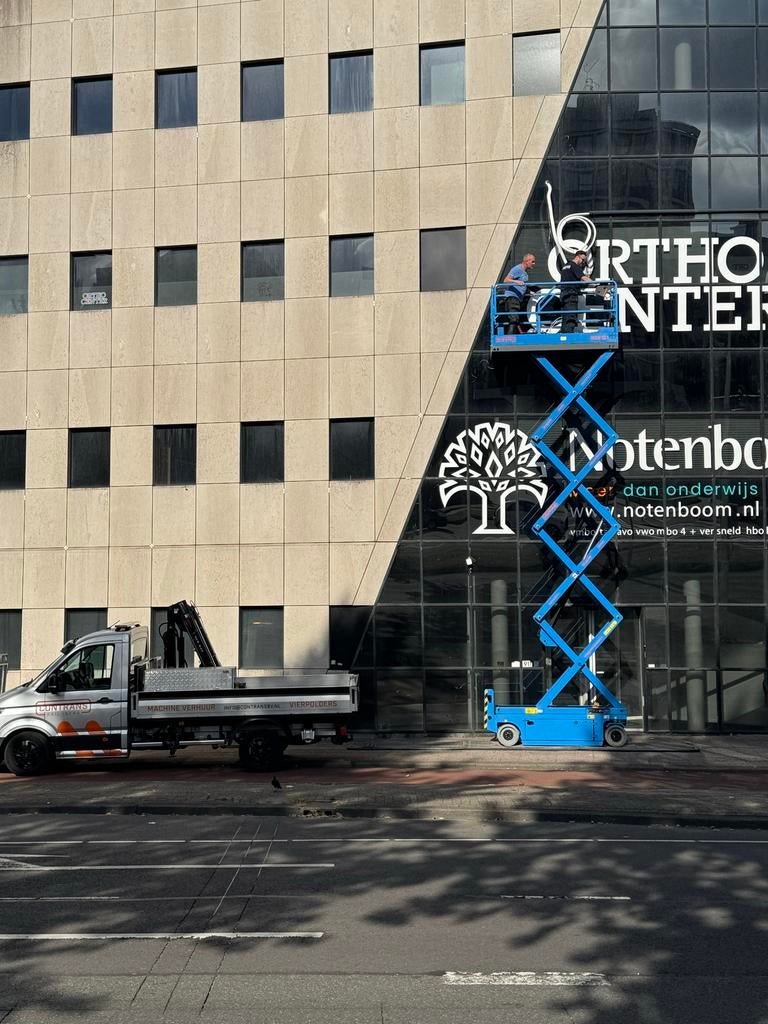 Schaarlift bouw jaar 2021 zo goed als nieuw!! 33 uur, Ophalen of Verzenden