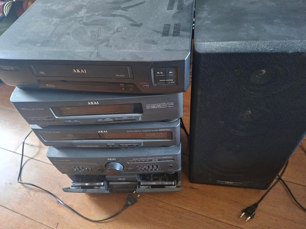 Akai FX System M430 MIDI Stereo Component Systeem, Ophalen, Gebruikt, Tuner of Radio, Losse componenten