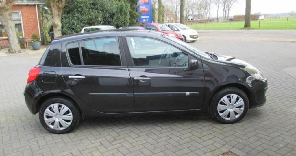 Renault Clio 1.2  5drs ( onderdelen ), Auto-onderdelen, Ophalen of Verzenden, Renault