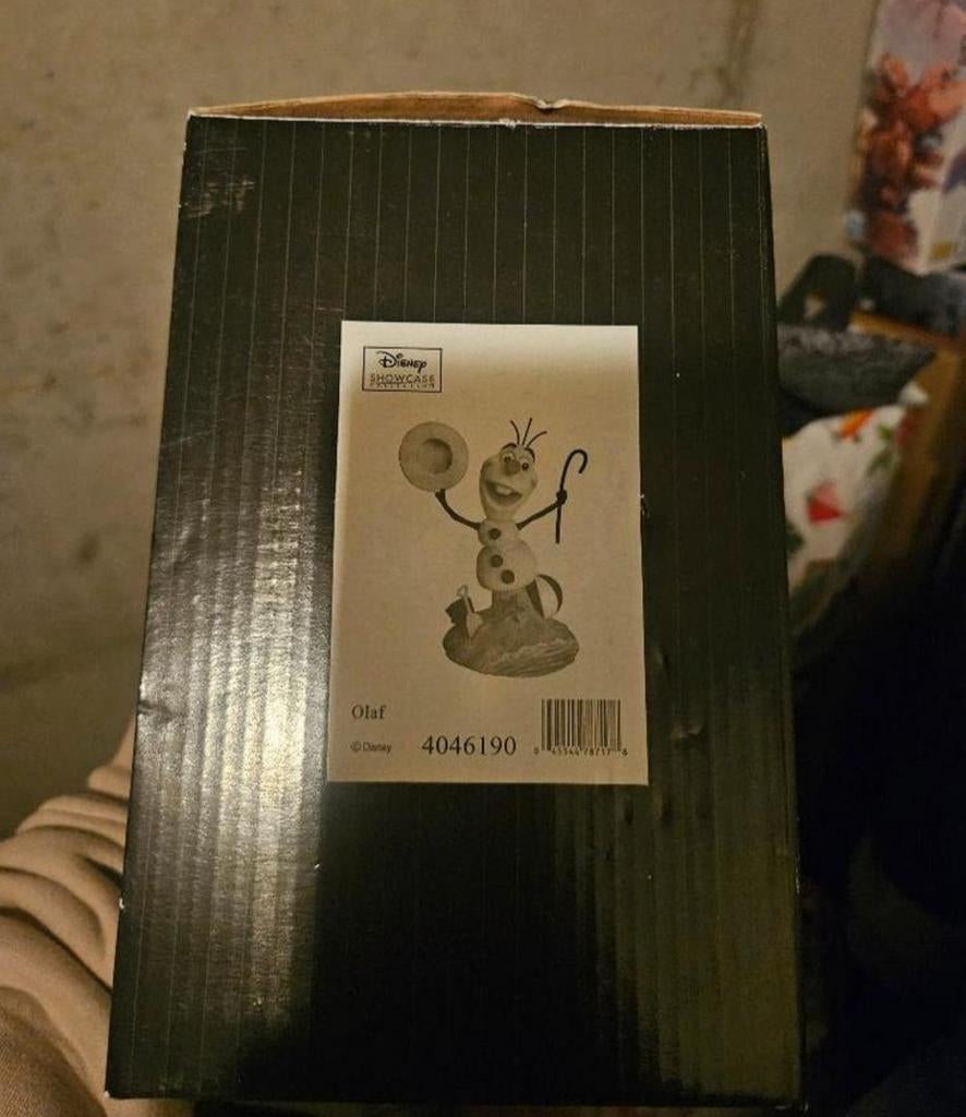 Olaf nieuw in de doos - zoekt een nieuw huisje., Ophalen of Verzenden, Overige figuren, Nieuw, Beeldje of Figuurtje