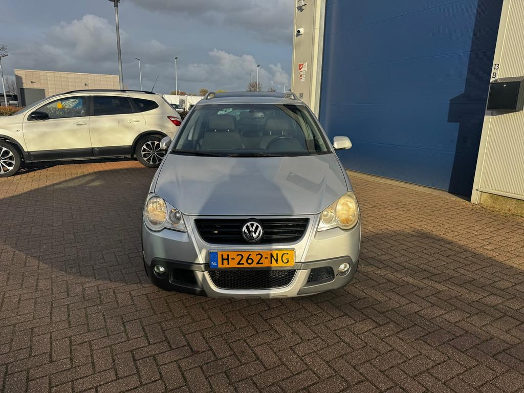 Volkswagen Polo 1.4-16V Cross, Voorwielaandrijving, Bedrijf, Handgeschakeld, Grijs
