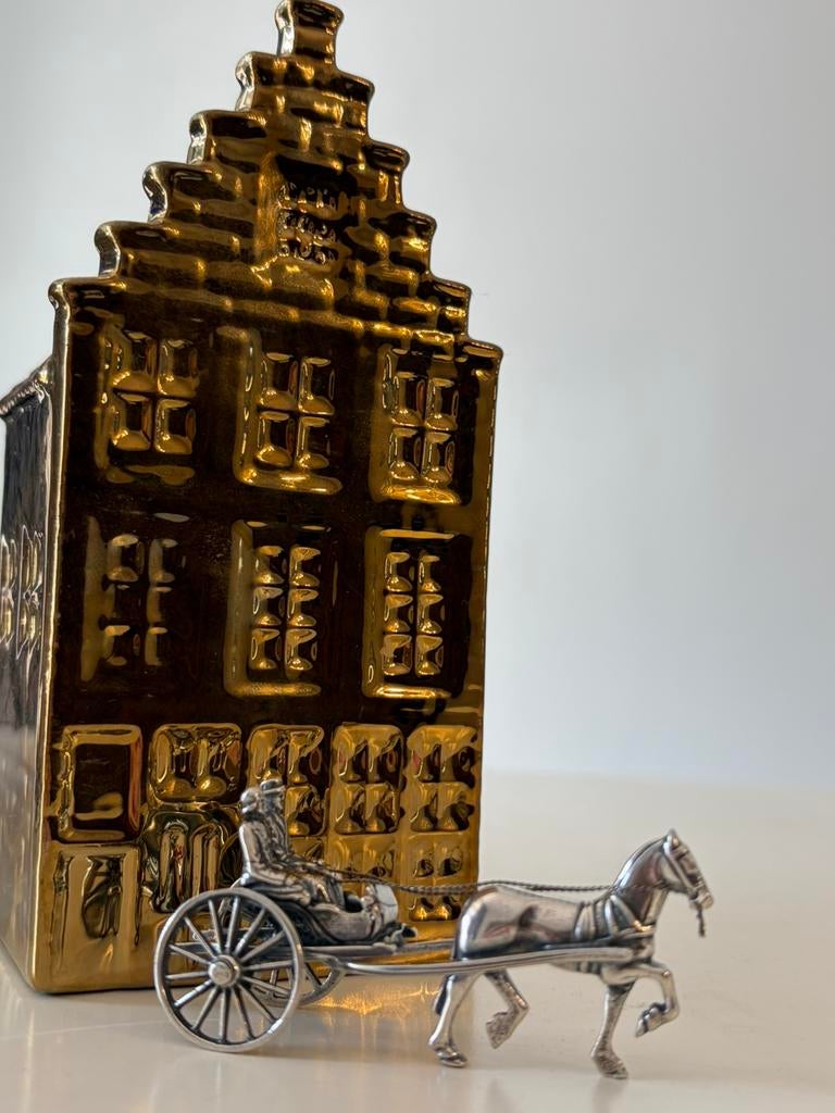 Miniatuur Nederlandse zilveren koets met paard en figuren, Antiek en Kunst, Ophalen of Verzenden, Zilver