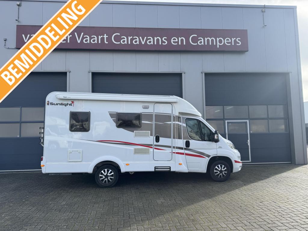 Sunlight T58 130 PK Zeer goede staat - Compact met Baerlock, Caravans en Kamperen, Campers, Bedrijf, tot en met 2, Sunlight, Fiat