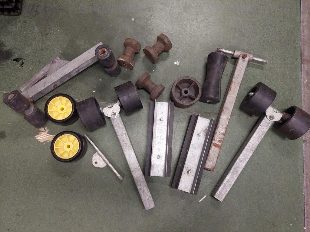 Boottrailer onderdelen / rollen in 1 koop !!, Ophalen of Verzenden, Gebruikt, Overige typen