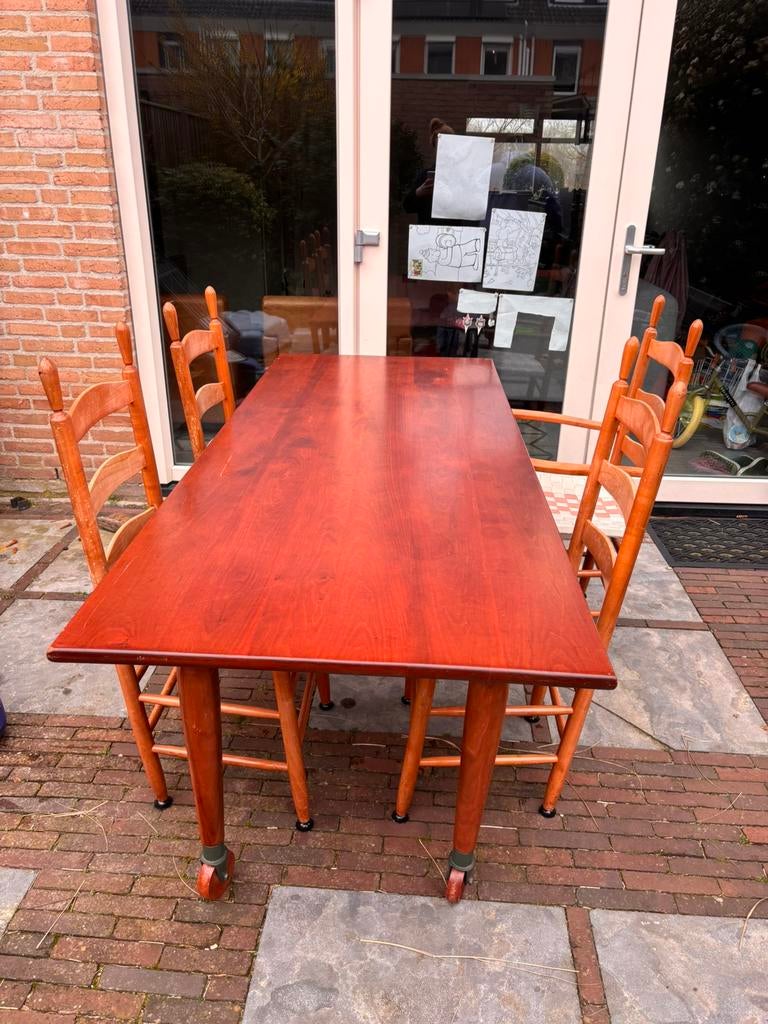 Set van tafel en vier stoelen Shakerstyle by Merkelbach, Ophalen, Gebruikt, 50 tot 100 cm, Vijf personen of meer